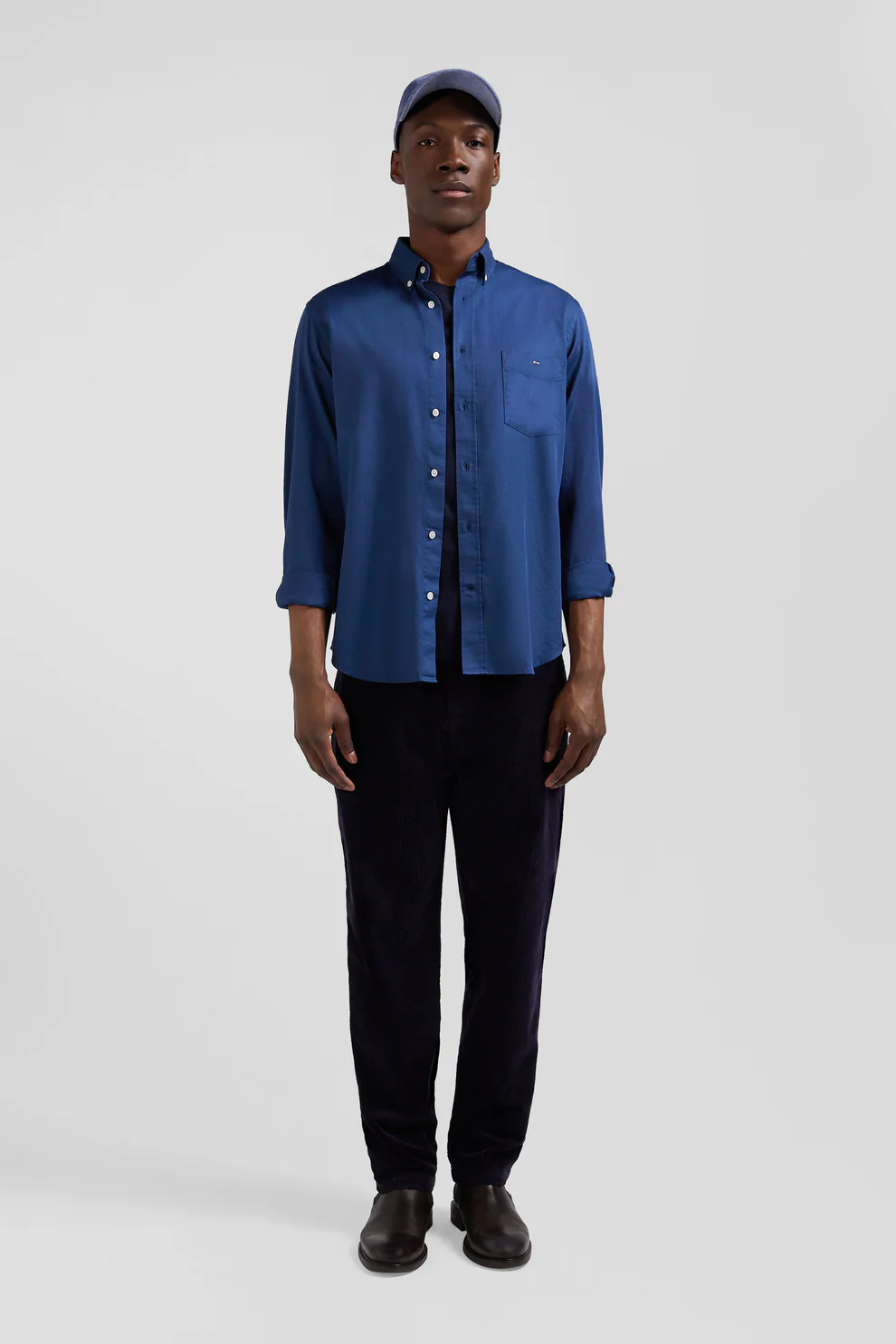 Featured image for “Chemise en piqué coton unie bleue coupe Regular”