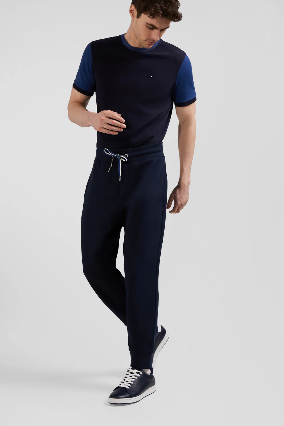 Featured image for “Pantalon jogging en molleton gratté bleu marine coupe Relaxed Eden Park”