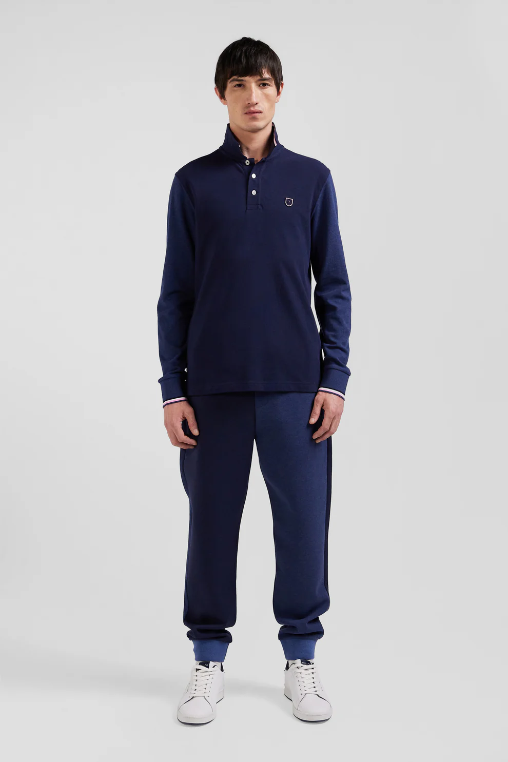 Featured image for “Polo manches longues en piqué coton bleu marine col jacquard écusson gomme coupe Regular Eden Park”