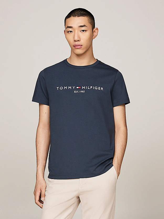 Featured image for “T-shirt ajusté à logo brodé Tommy Hilfiger”