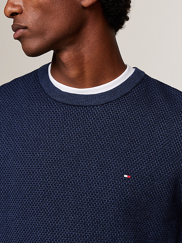 Featured image for “Pull bicolore avec du cachemire Tommy Hilfiger”