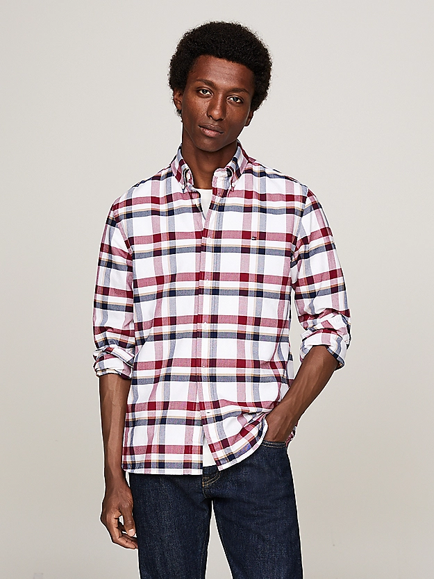 Featured image for “Chemise Oxford coupe standard à carreaux Tommy Hilfiger”