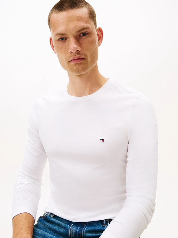 Featured image for “T-shirt ajusté à manches longues Tommy Hilfiger”