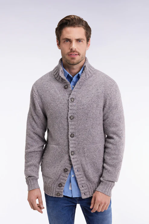 Featured image for “Cardigan en laine vierge et alpaga mélangés gris coupe droite Eden Park”