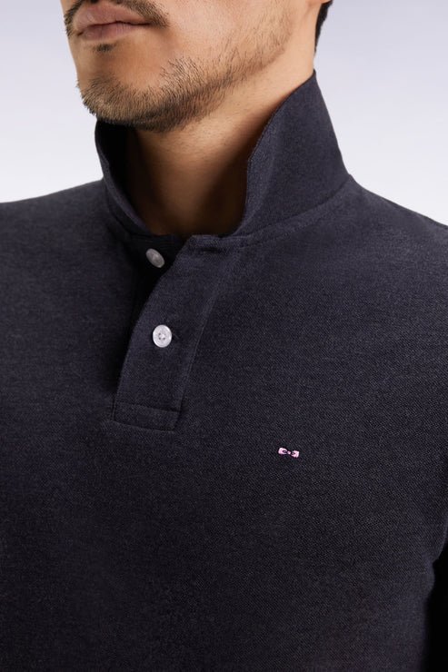 Featured image for “Polo à manches longues en coton chiné gris foncé coupe droite Eden Park”