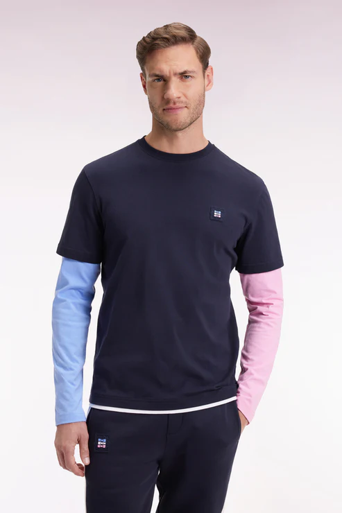Featured image for “T-shirt à manches longues en coton noir Eden Park”