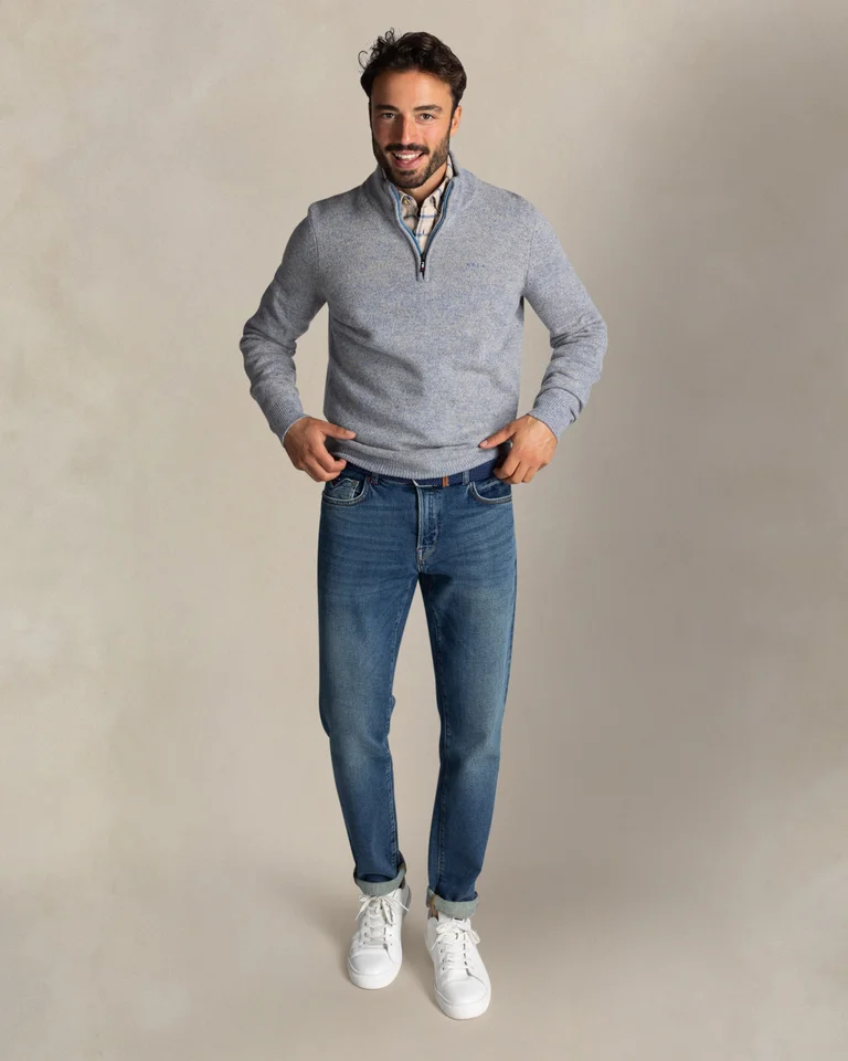 Featured image for “Bleu clair pull en laine à demi-zip Nza”