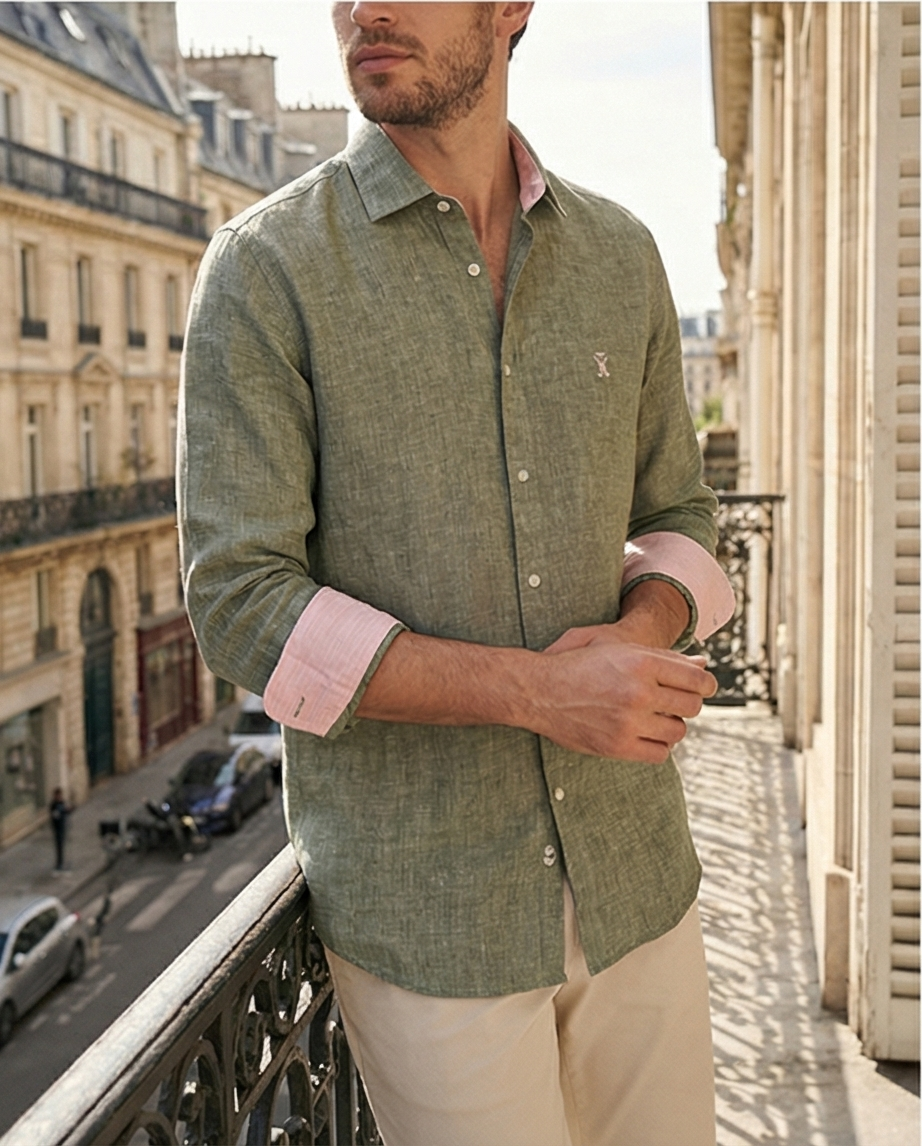 Featured image for “Chemise en lin kaki Vicomte Arthur”