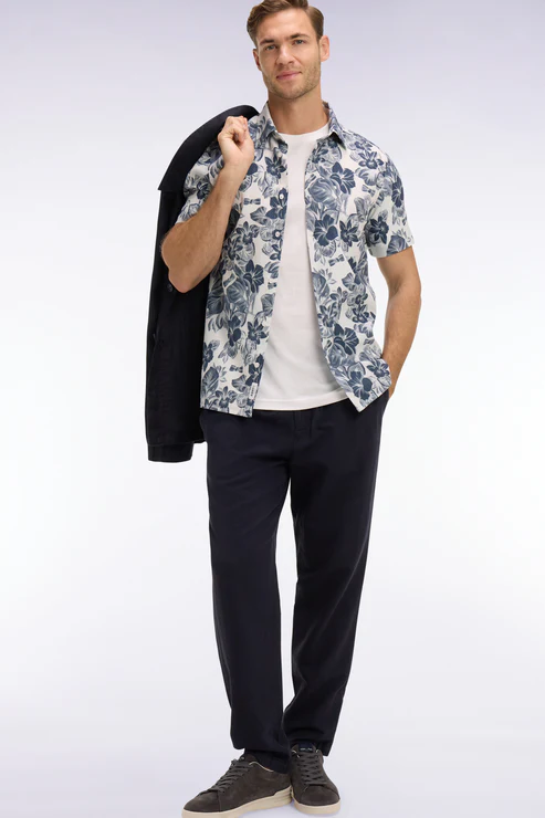 Featured image for “Pantalon en coton lin et lyocell marine coupe Modern Eden Park”