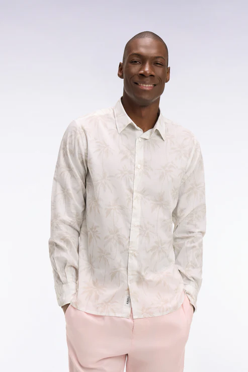 Featured image for “Chemise en coton blanche imprimé palmier beige coupe regular Eden Park”
