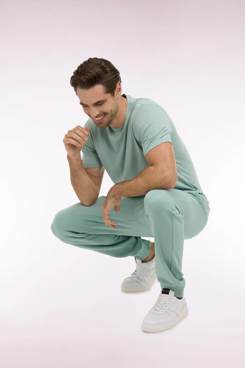 Featured image for “T-shirt à manches courtes en coton Pima vert d'eau coupe regular Eden Park”