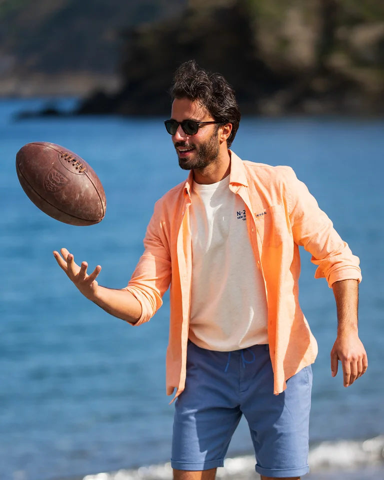 Featured image for “Chemise en lin orange Nza”