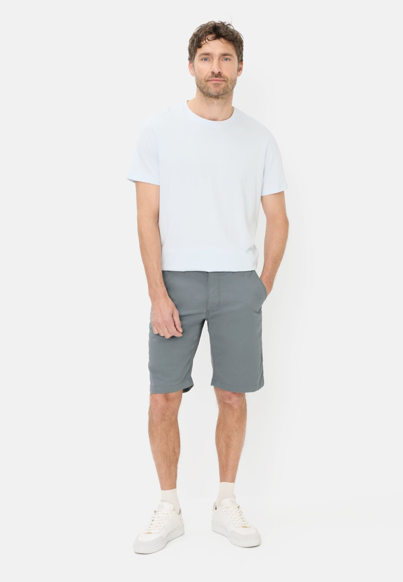 Featured image for “Bermuda shorts with zipper stormy blue Camel Active”