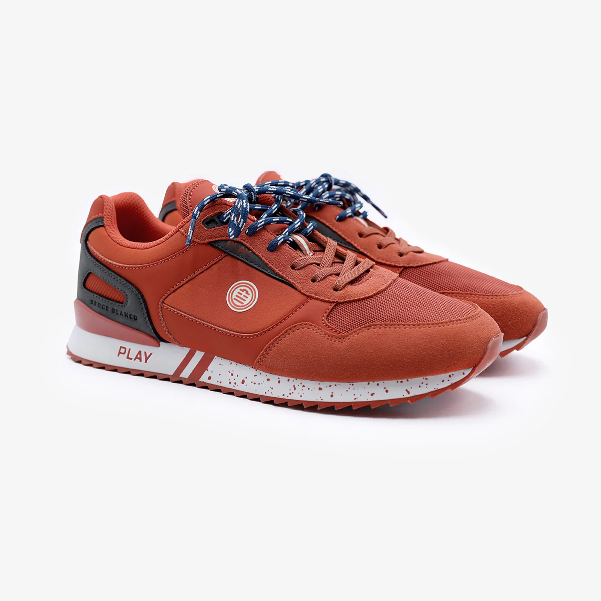 Featured image for “Sneakers Chamonix orange rouille Serge Blanco”