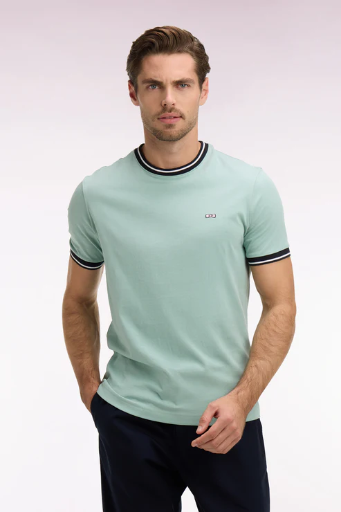 Featured image for “T-shirt à manches courtes en coton vert d'eau brodé coupe regular Eden Park”