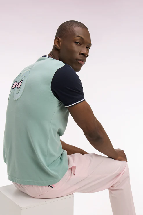 Featured image for “T-shirt à manches courtes en coton vert d'eau brodé coupe regular Eden Park”