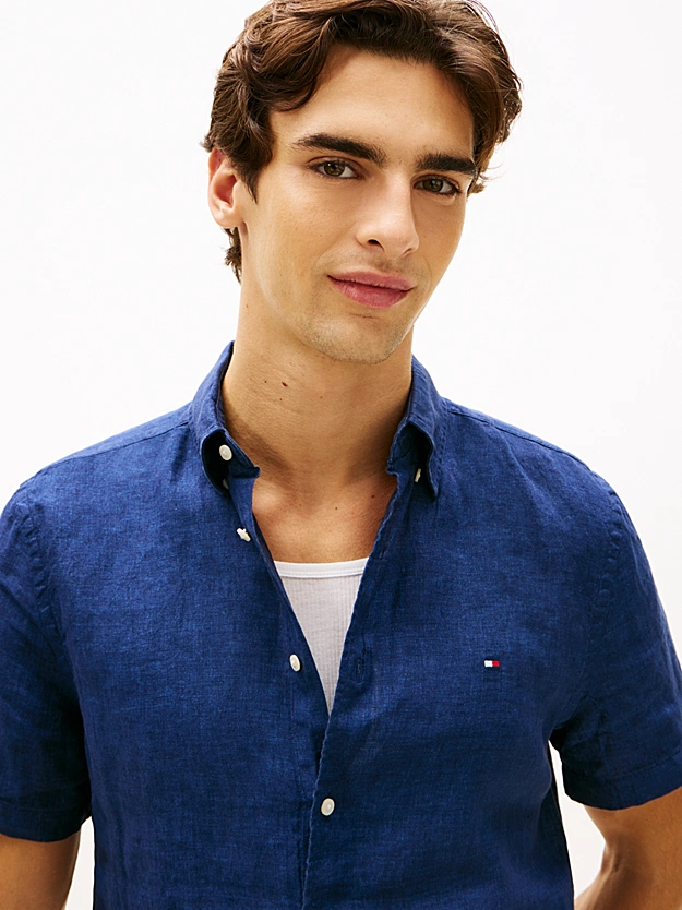 Featured image for “Chemise en lin délavé à manches courtes Tommy Hilfiger”