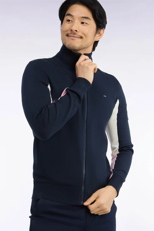 Featured image for “Cardigan zippé en coton marine coupe droite Eden Park”
