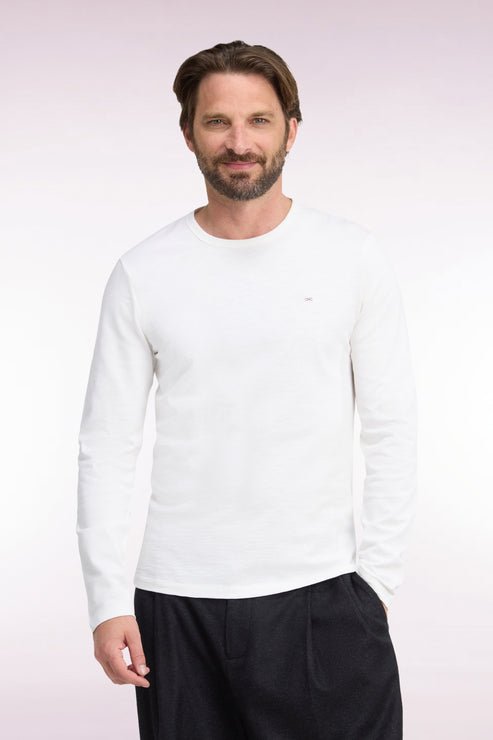 Featured image for “T-shirt manches longues en coton écru coupe ajustée Eden Park”