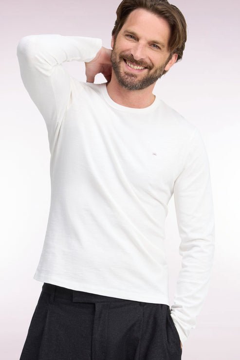 Featured image for “T-shirt manches longues en coton écru coupe ajustée Eden Park”