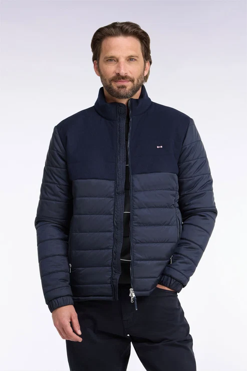 Featured image for “Doudoune bimatière en nylon et flanelle marine Eden Park”