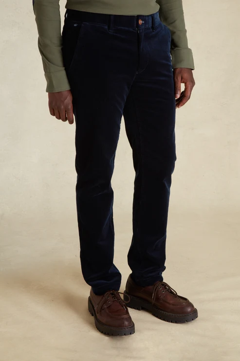 Featured image for “Pantalon en Velours Côtelé marine Vicomte Arthur”