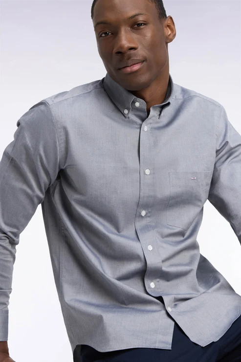 Featured image for “Chemise coupe droite en coton bleu marine uni Eden Park”