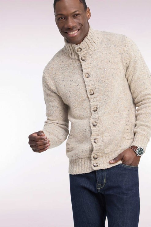 Featured image for “Cardigan boutonné coupe droite en tricot écru épais tacheté Eden Park”