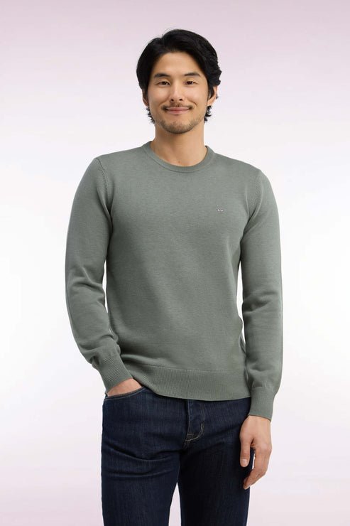 Featured image for “Pull col rond en laine et coton vert olive, coupe droite Eden Park”